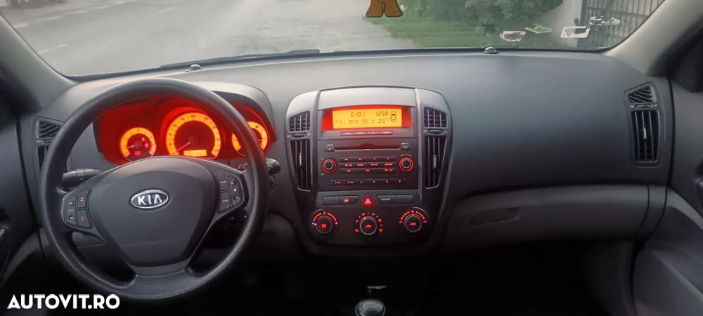 Kia Ceed 1.4 GSL EX Classic - 13