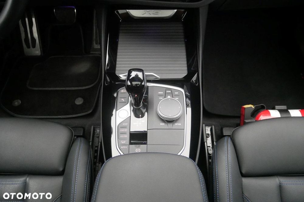 BMW X3 - 11