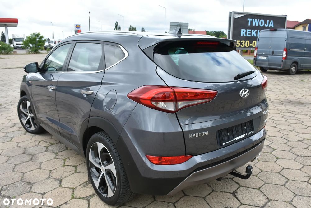 Hyundai Tucson 2.0 CRDI 4WD Automatik Premium - 4