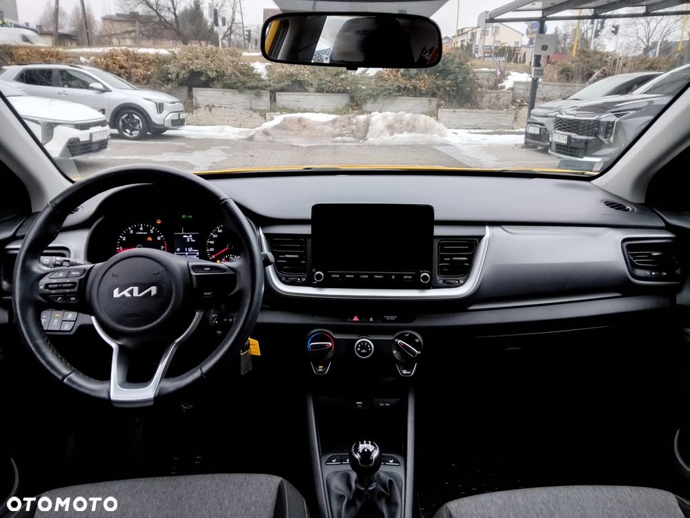Kia Stonic 1.2 M - 6