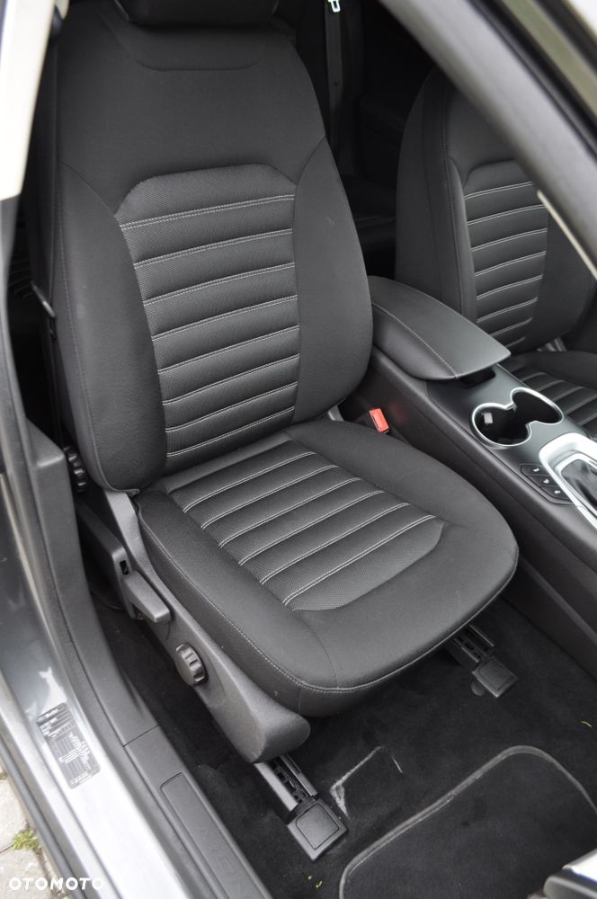 Ford Mondeo 2.0 TDCi Edition PowerShift - 23