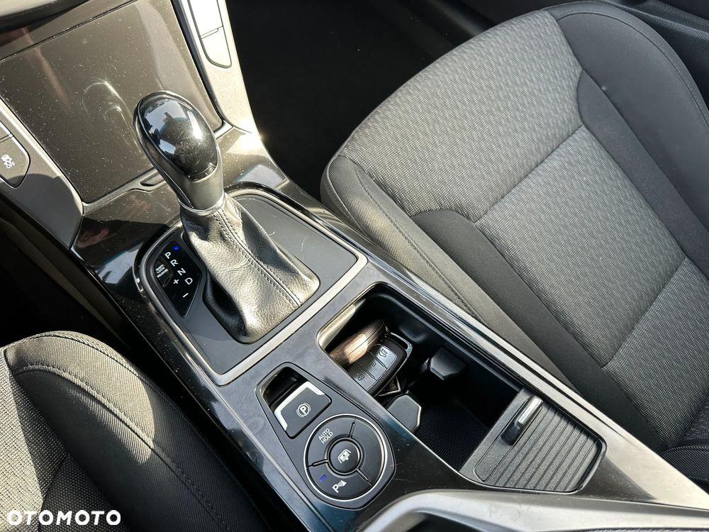 Hyundai i40 1.7 CRDi Premium DCT - 29