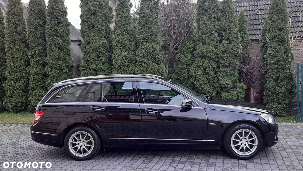 Mercedes-Benz Klasa C 180 BlueEFFICIENCY Elegance - 11