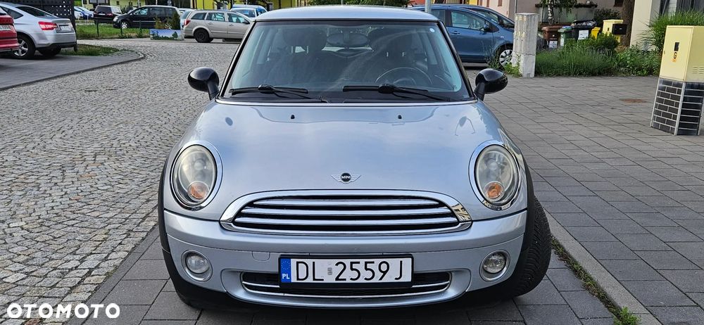MINI ONE - 6