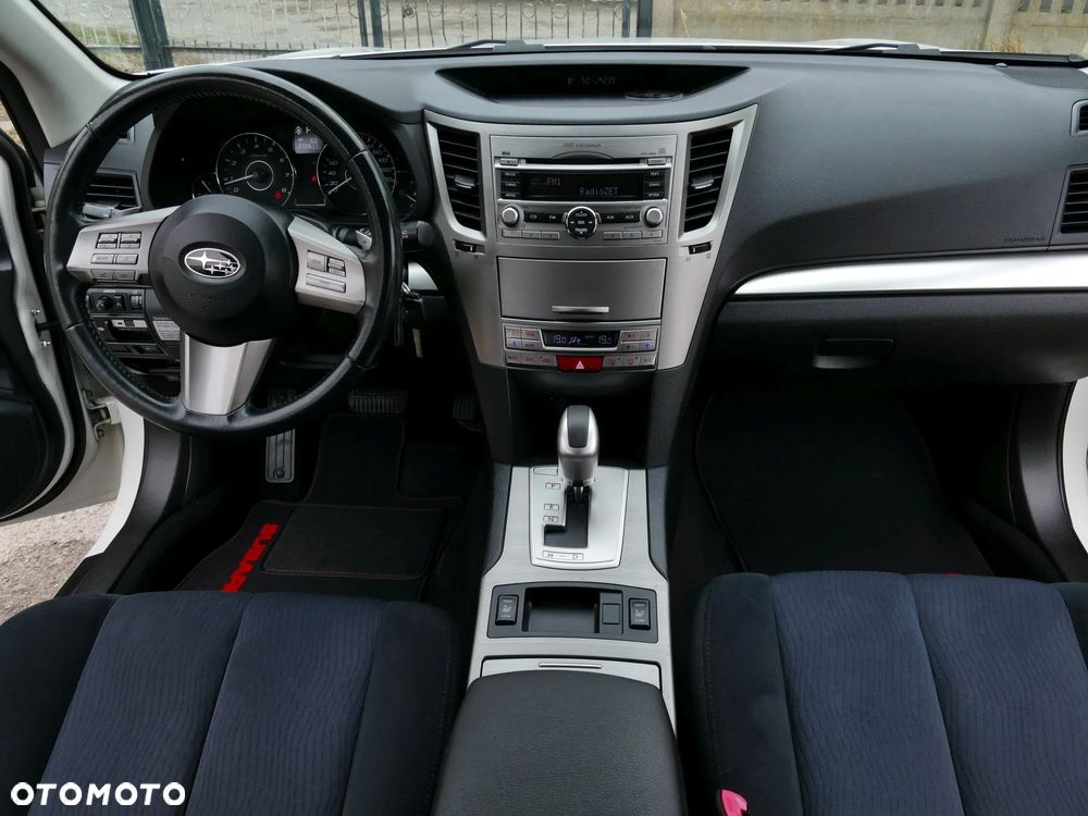 Subaru Outback 2.5i Lineartronic Active - 28