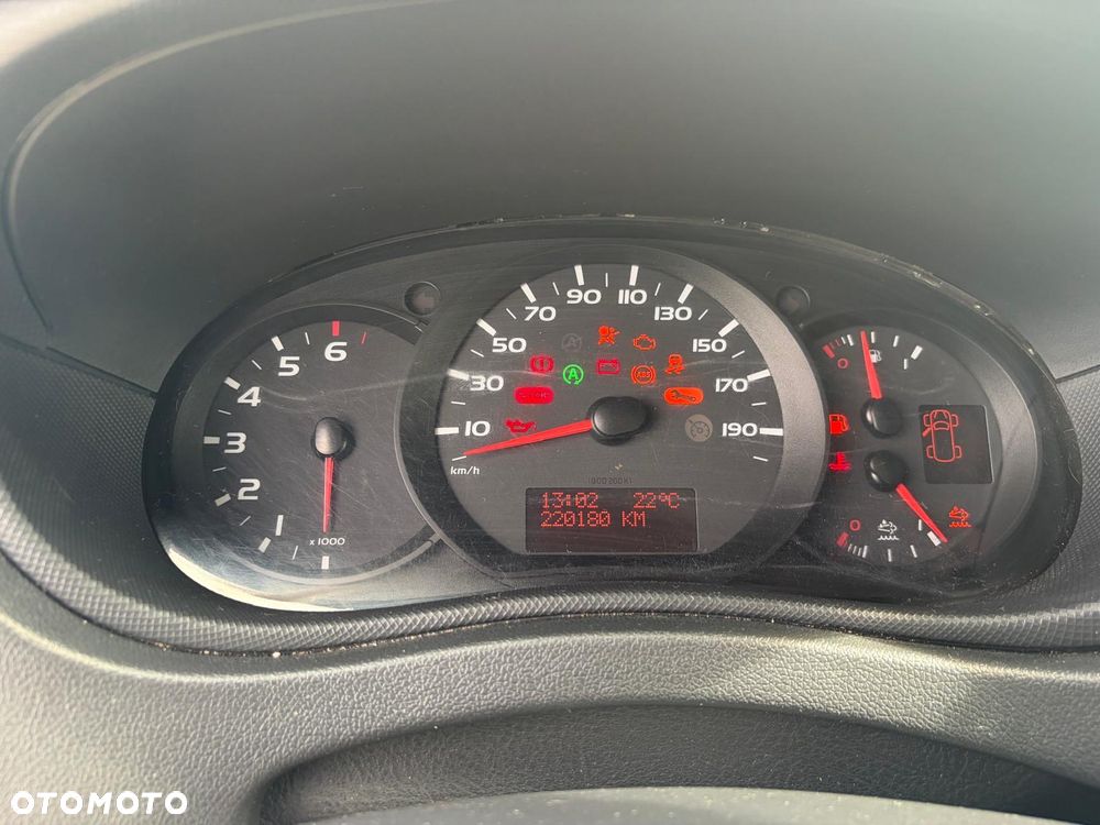 Renault Master - 15