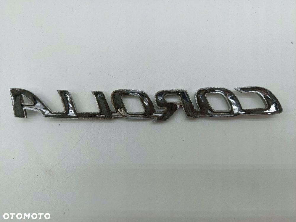 TOYOTA COROLLA ZNACZEK EMBLEMAT LITERY MODELU TYŁ - 5