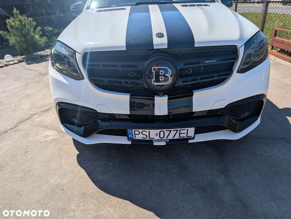Mercedes-Benz GLS - 9