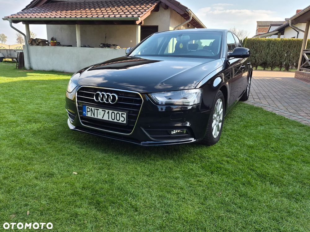 Audi A4 Limousine - 2