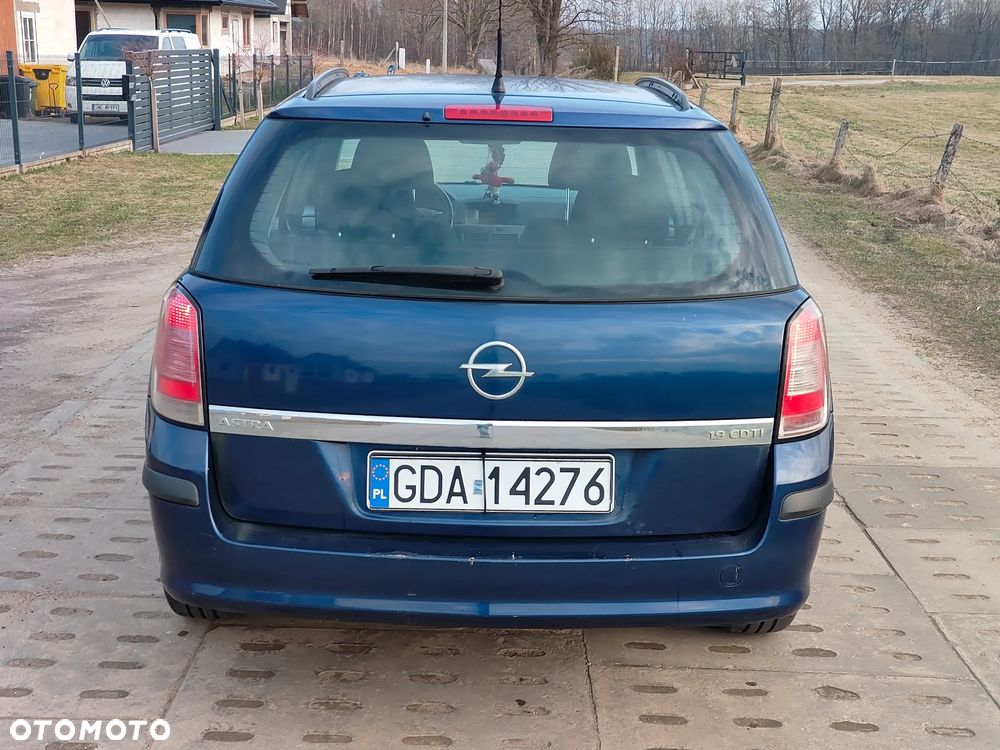 Opel Astra 1.9 CDTI Enjoy - 4
