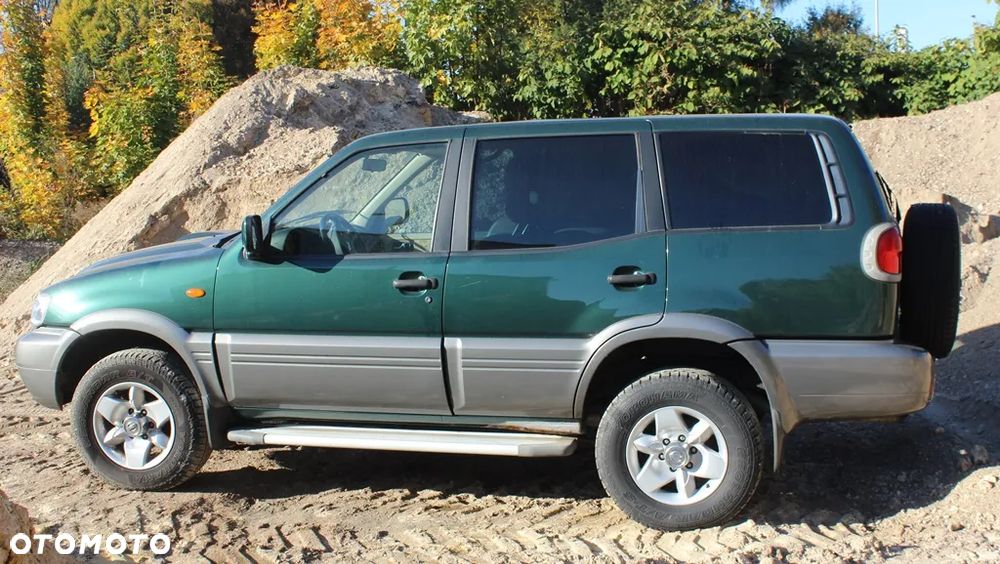 Nissan Terrano 2004 photo 4