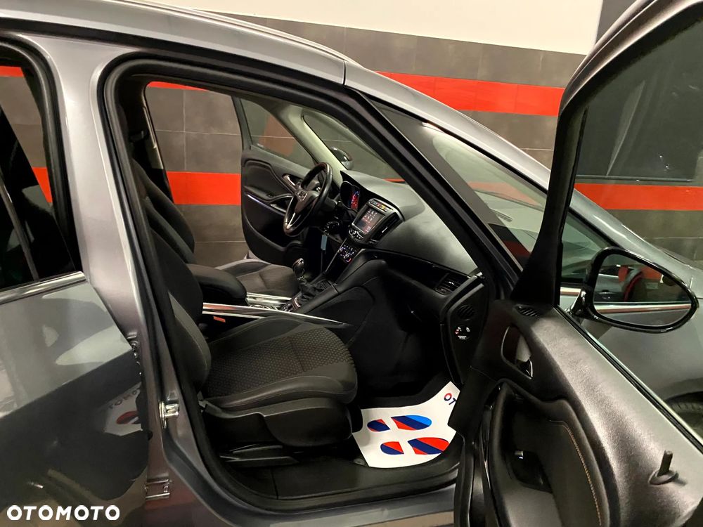Opel Zafira Tourer 1.6 CDTI ecoFLEX Start/Stop Innovation - 19