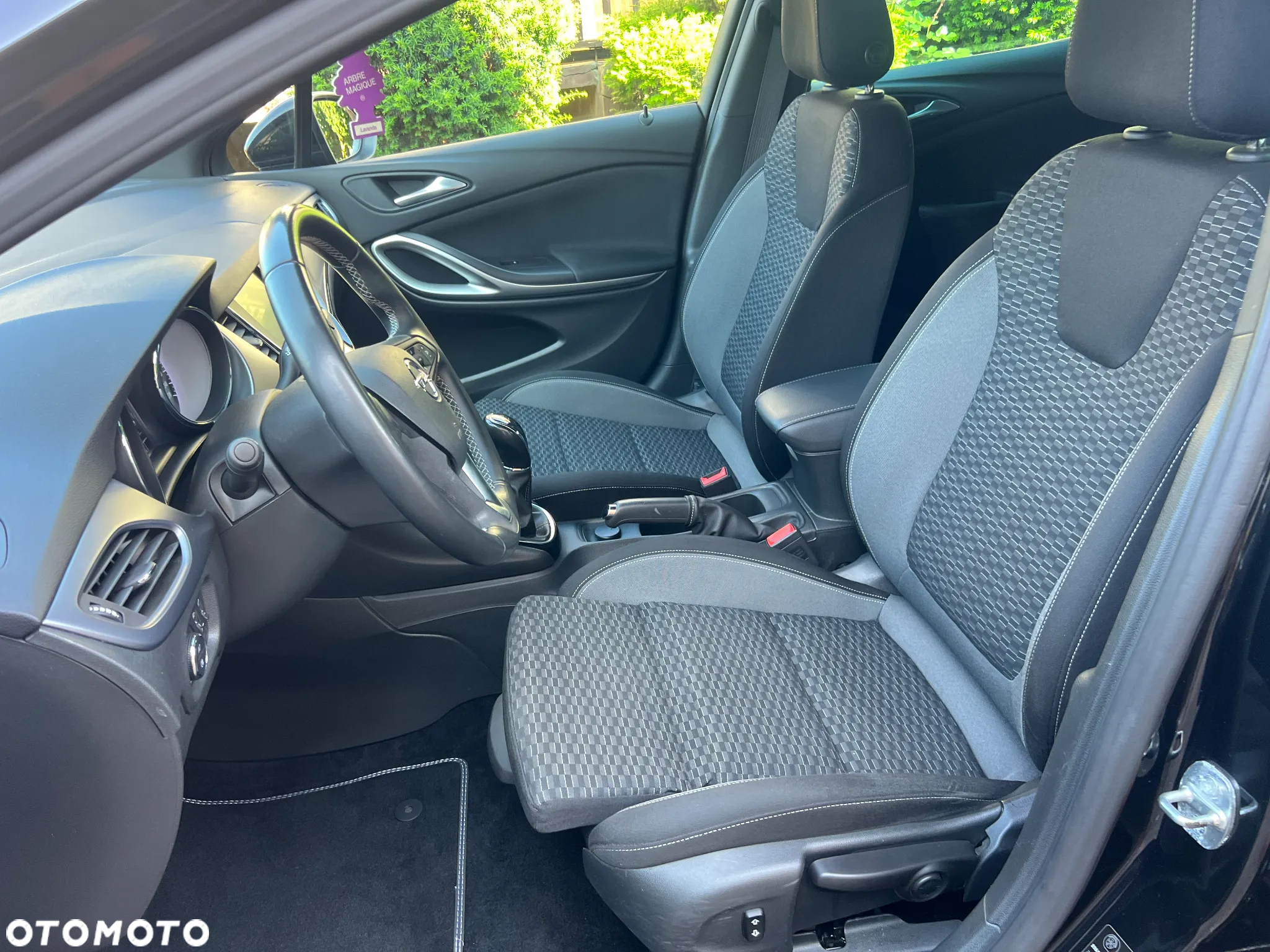 Opel Astra - 16