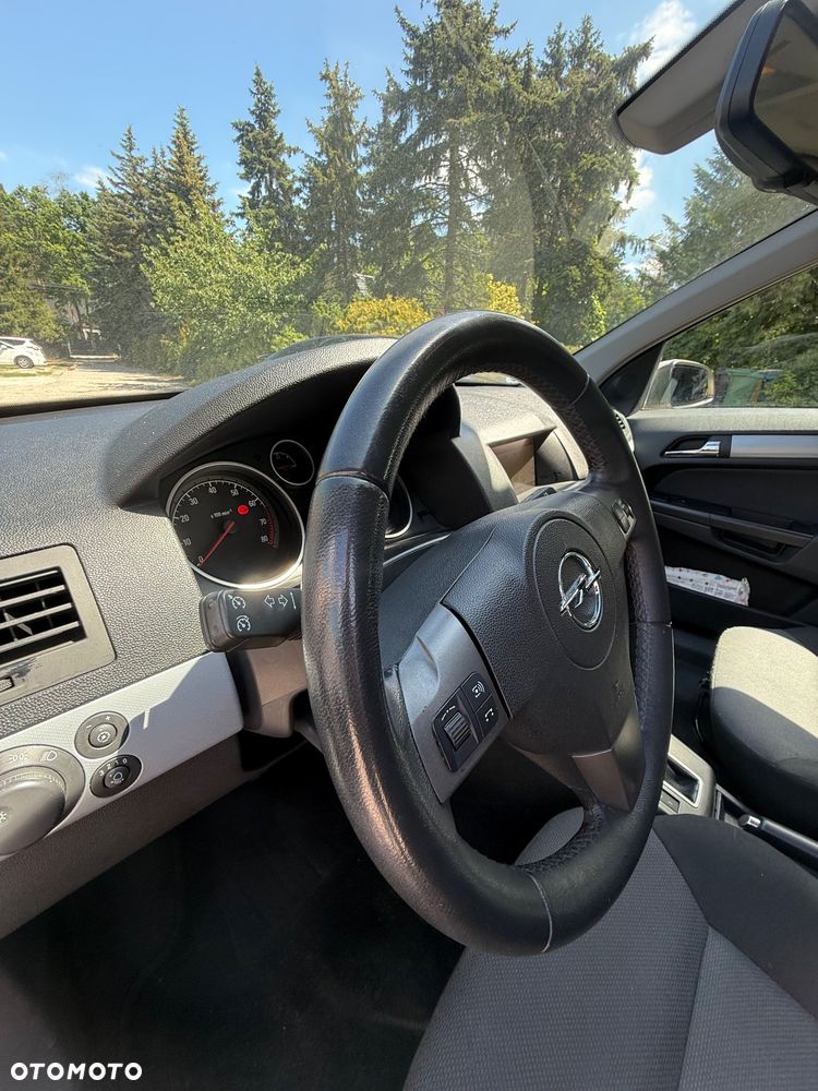 Opel Astra 1.8 Cosmo - 9