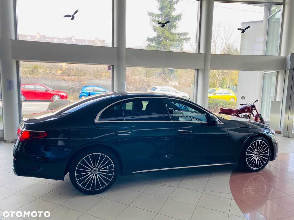 Mercedes-Benz Klasa E 200 mHEV 4-Matic AMG 9G-Tronic - 8