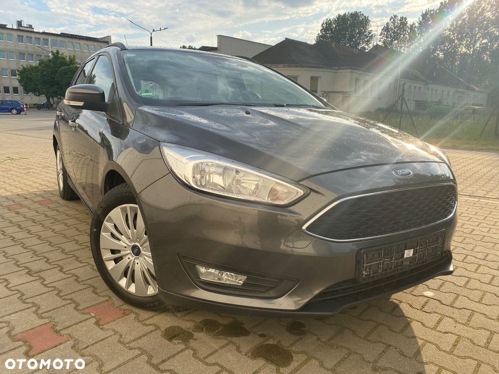 Ford Focus - 19