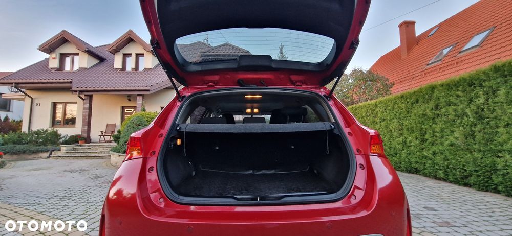 Toyota Auris - 12