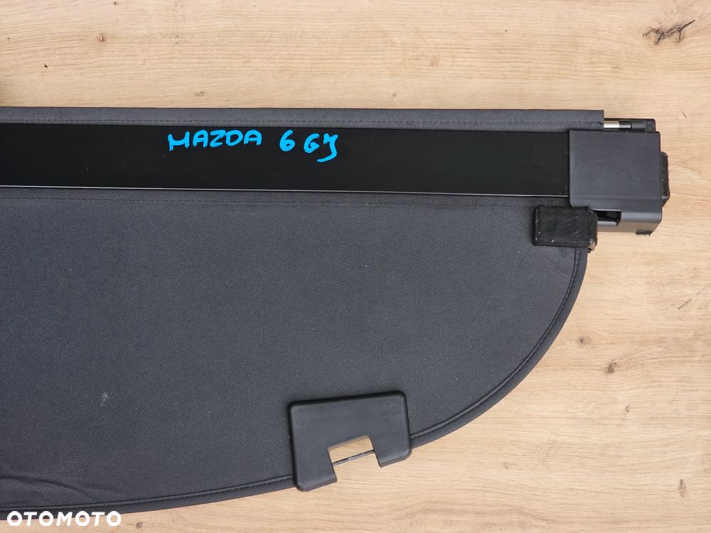 ROLETA BAGAŻNIKA MAZDA 6 GJ KOMBI - 2