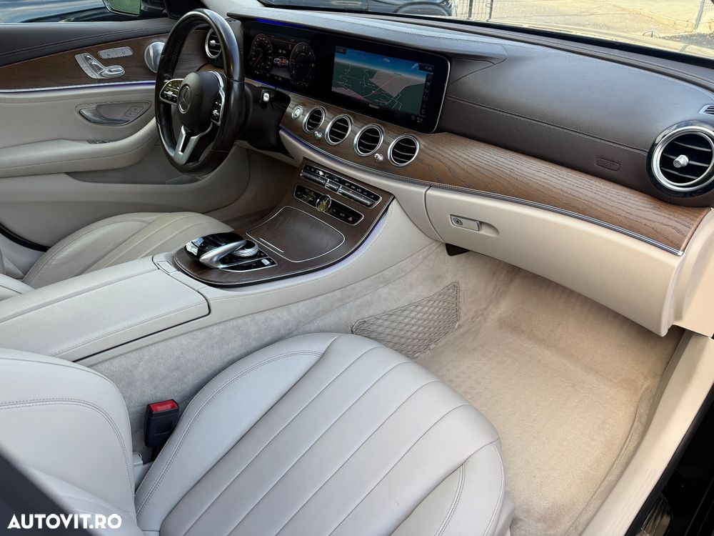 Mercedes-Benz E 220 d 4MATIC Aut. - 19