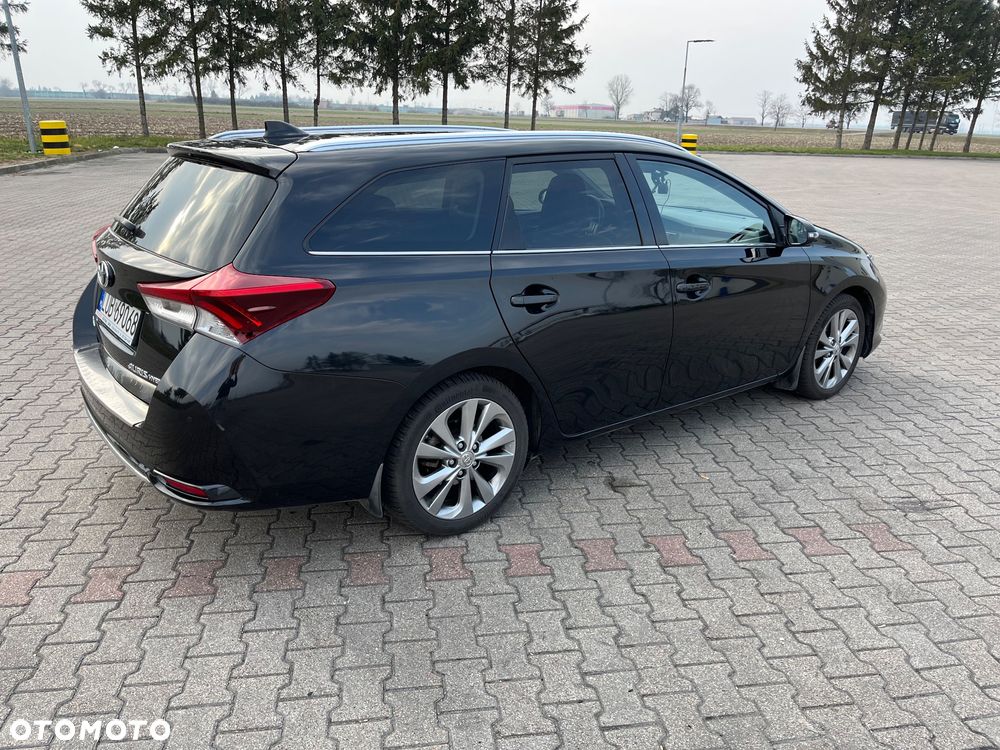 Toyota Auris ver-hybrid-135-prestige - 7