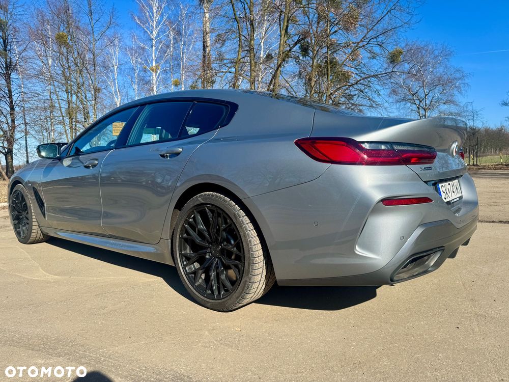 BMW Seria 8 - 7