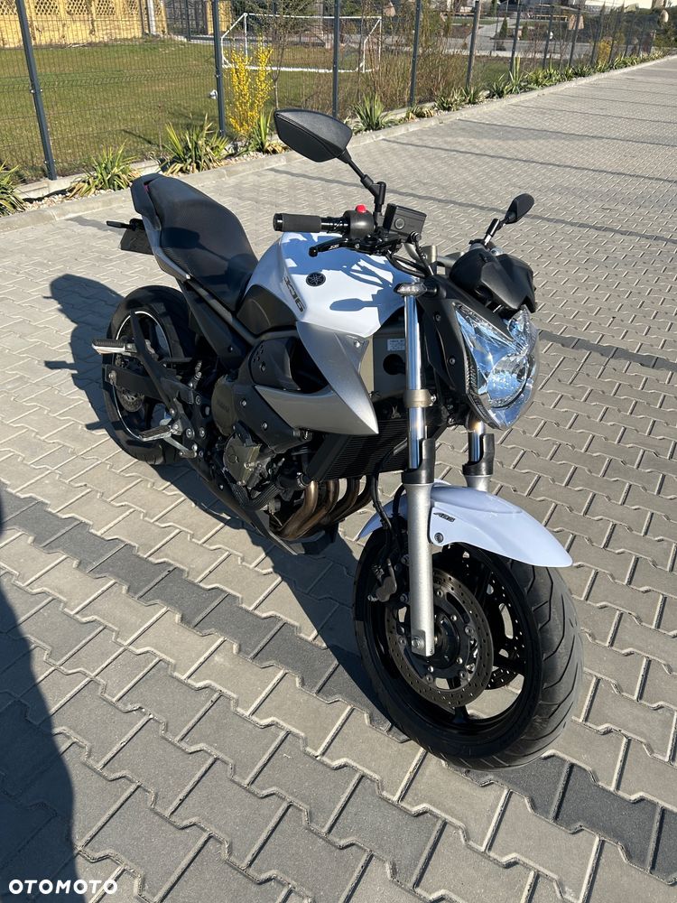Yamaha XJ - 3
