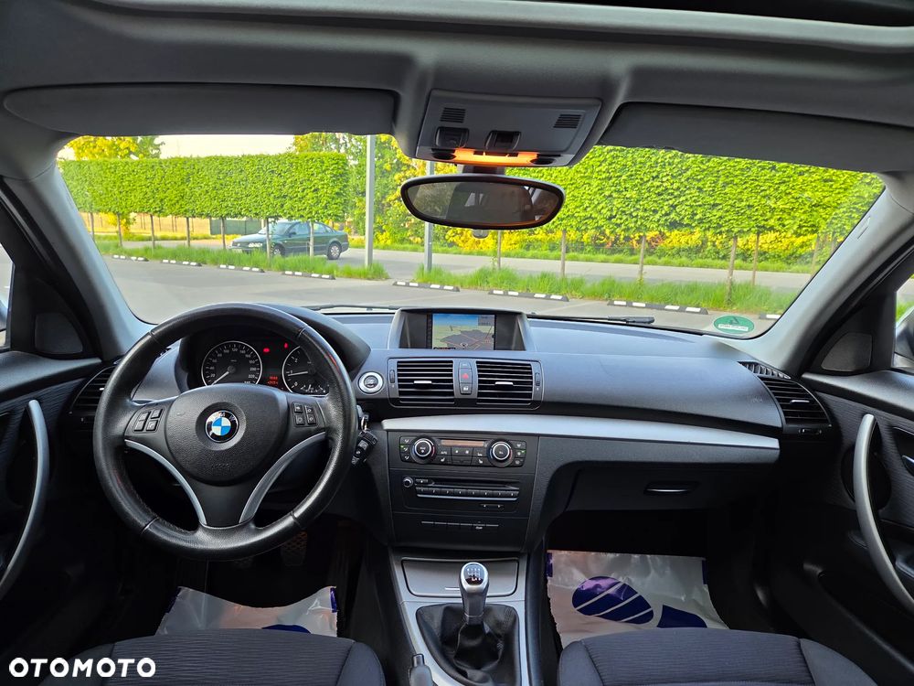 BMW Seria 1 - 17