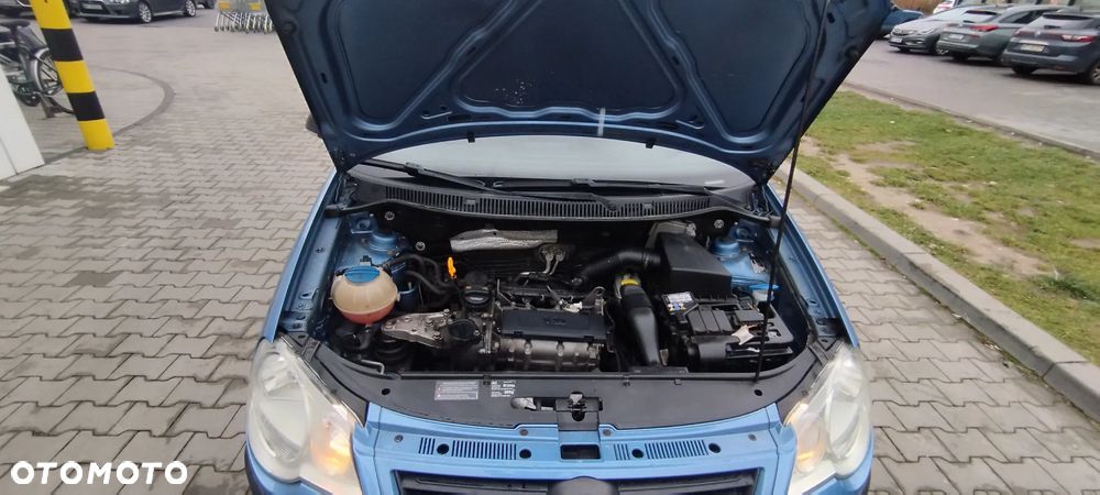 Volkswagen Polo - 17