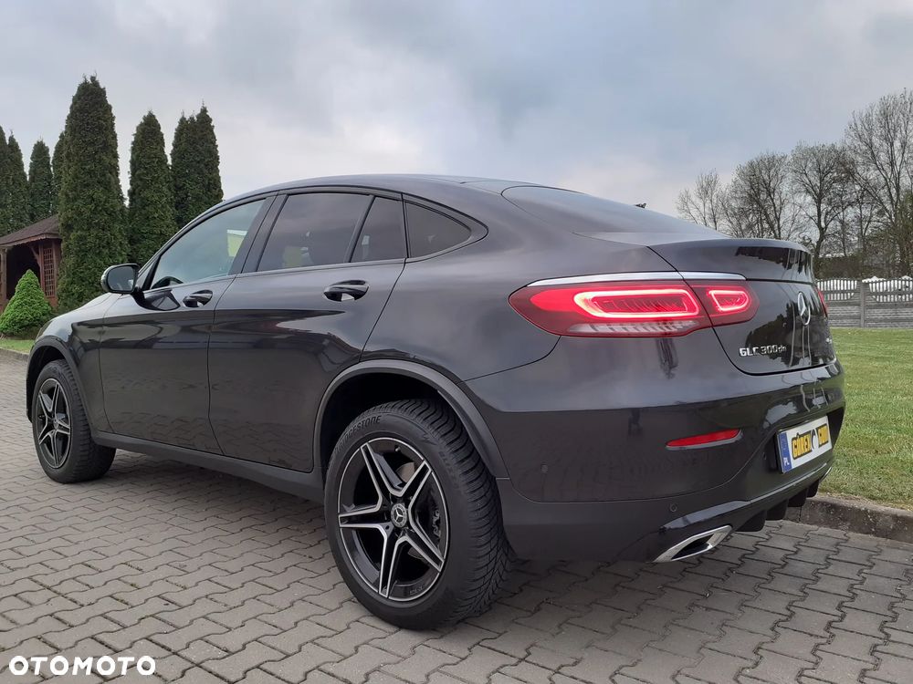 Mercedes-Benz GLC - 25