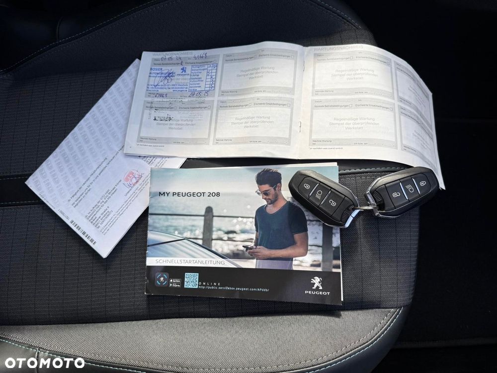 Peugeot 208 PureTech 100 Style - 28