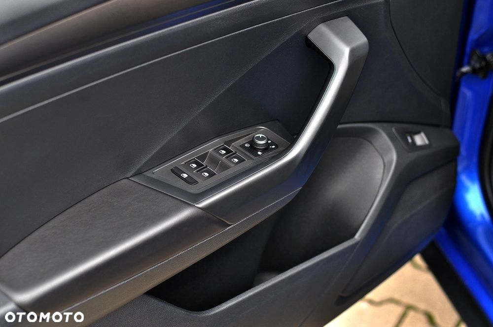 Volkswagen T-Roc 1.6 TDI SCR UNITED - 22
