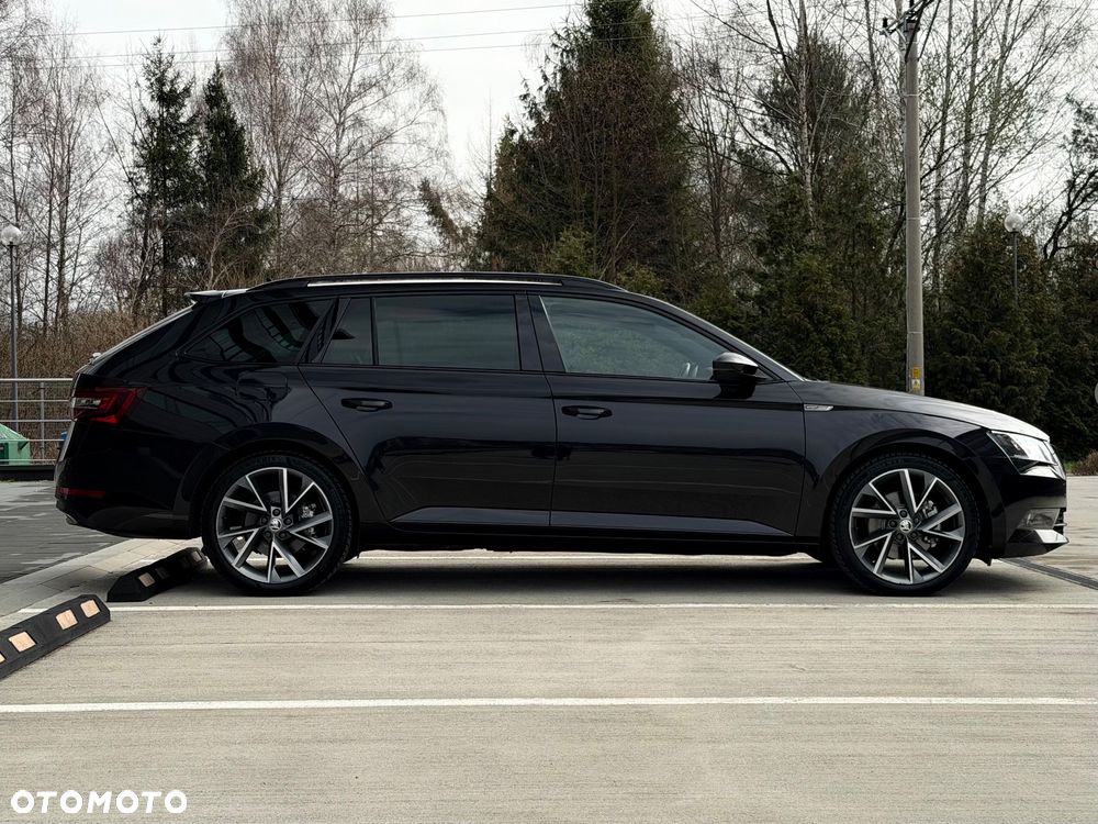 Skoda Superb 2.0 TDI 4x4 Sportline DSG - 8