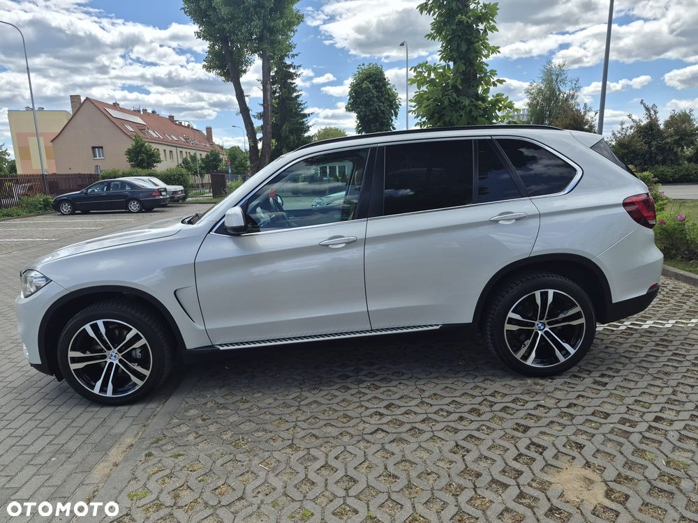 BMW X5 xDrive35i - 34