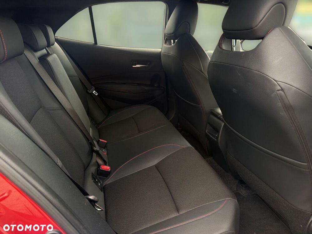 Toyota Corolla - 11