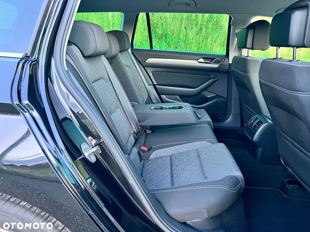 Volkswagen Passat 2.0 TSI Business DSG - 15