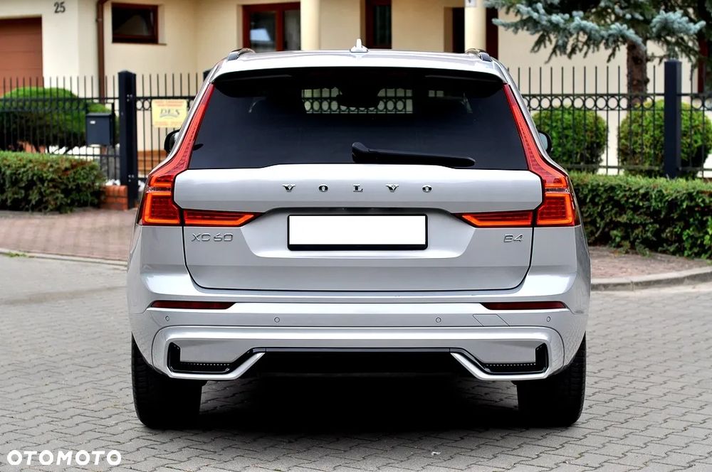 Volvo XC 60 B4 D Geartronic RDesign - 15