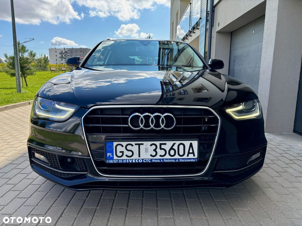 Audi A4 Avant 2.0 TDI DPF clean diesel multitronic S line Sportpaket - 4