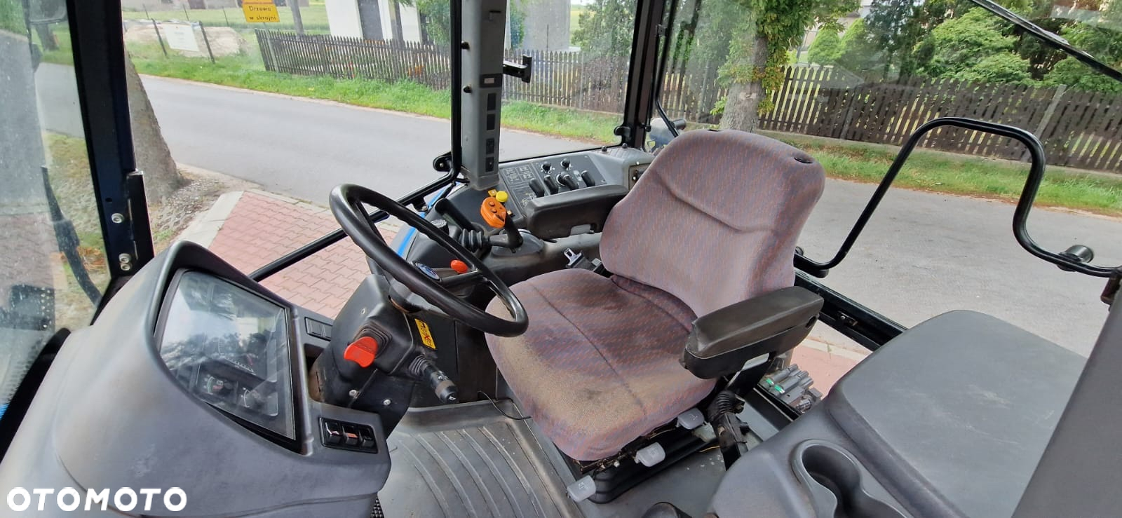 New Holland TM140 Import Oryginał Pierwszy właściciel Tuz Perfekcyjnie zadbany - 8