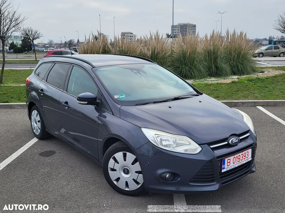 Ford Focus Turnier 1.6 TDCi DPF Start-Stopp-System Champions Edition - 7