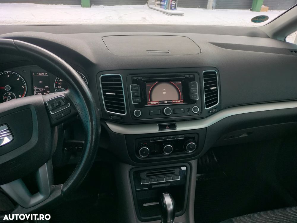 Volkswagen Sharan 2.0 TDI DSG Blue Motion Comfortline - 6