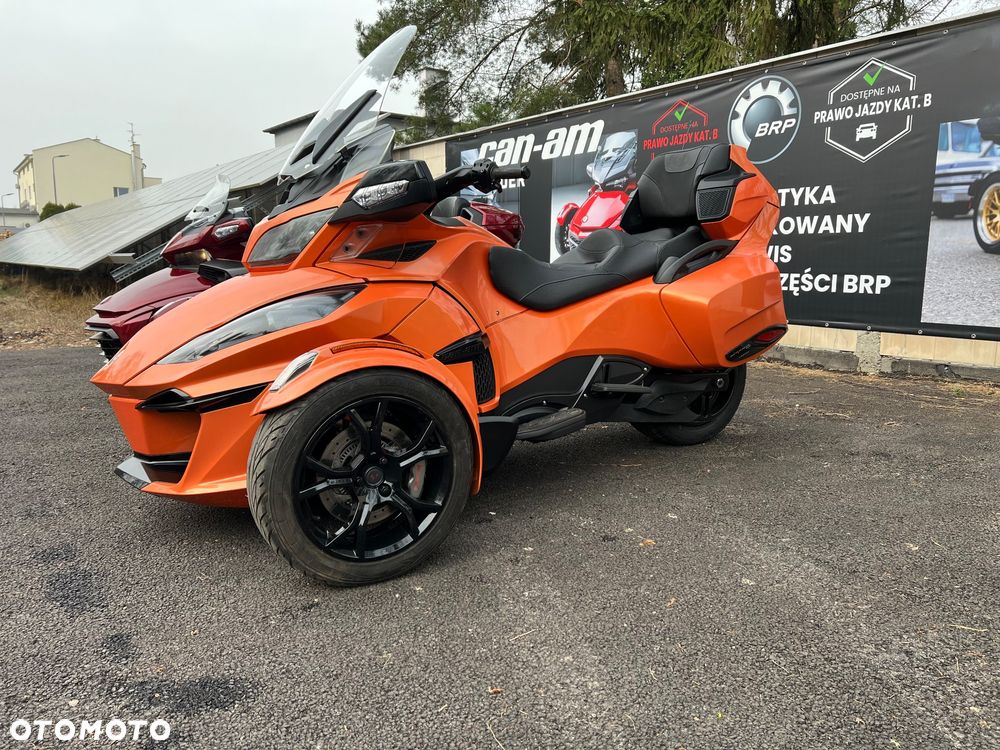 Can-Am Spyder - 5