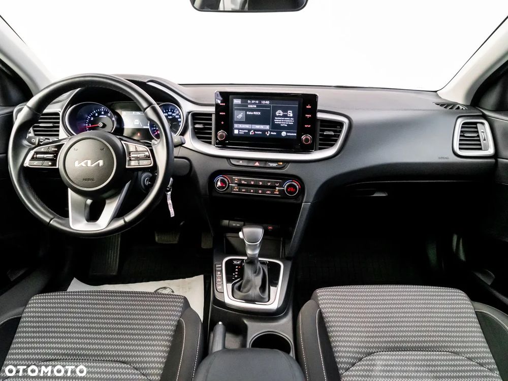 Kia Ceed 1.5 T-GDI M DCT - 19