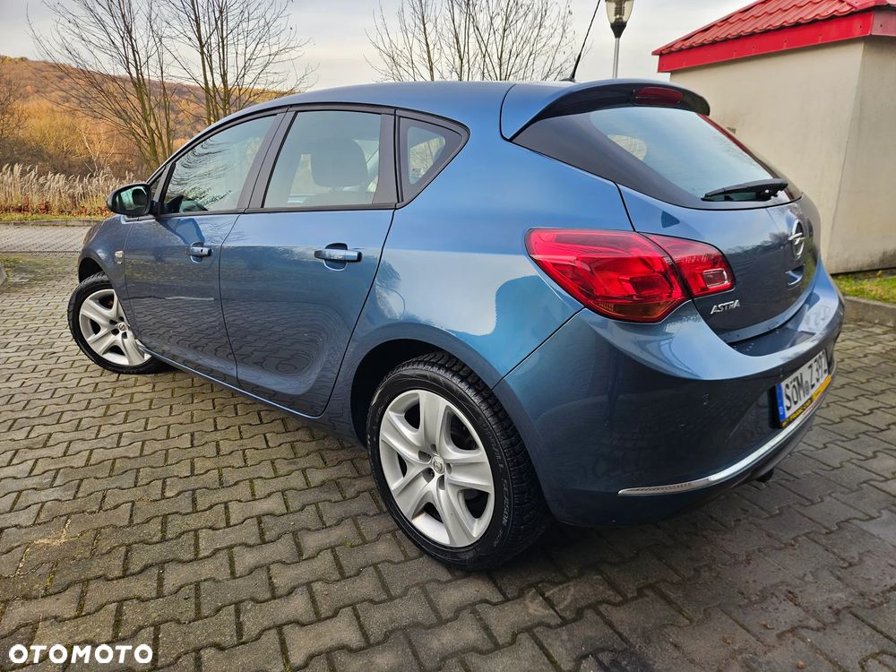 Opel Astra 1.6 ecoFLEX Start/Stop Active - 36
