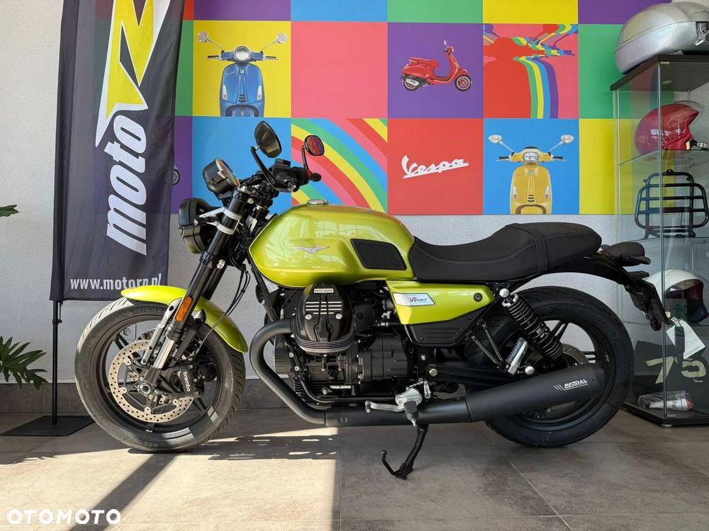 Moto Guzzi V7 - 12