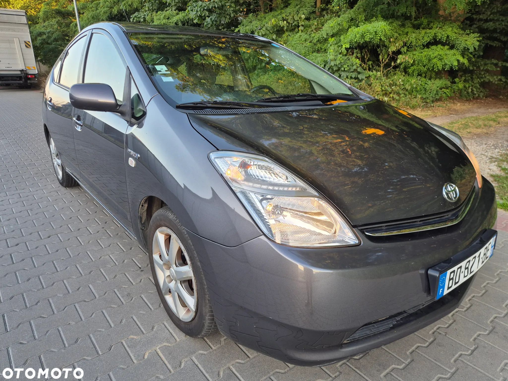 Toyota Prius - 1