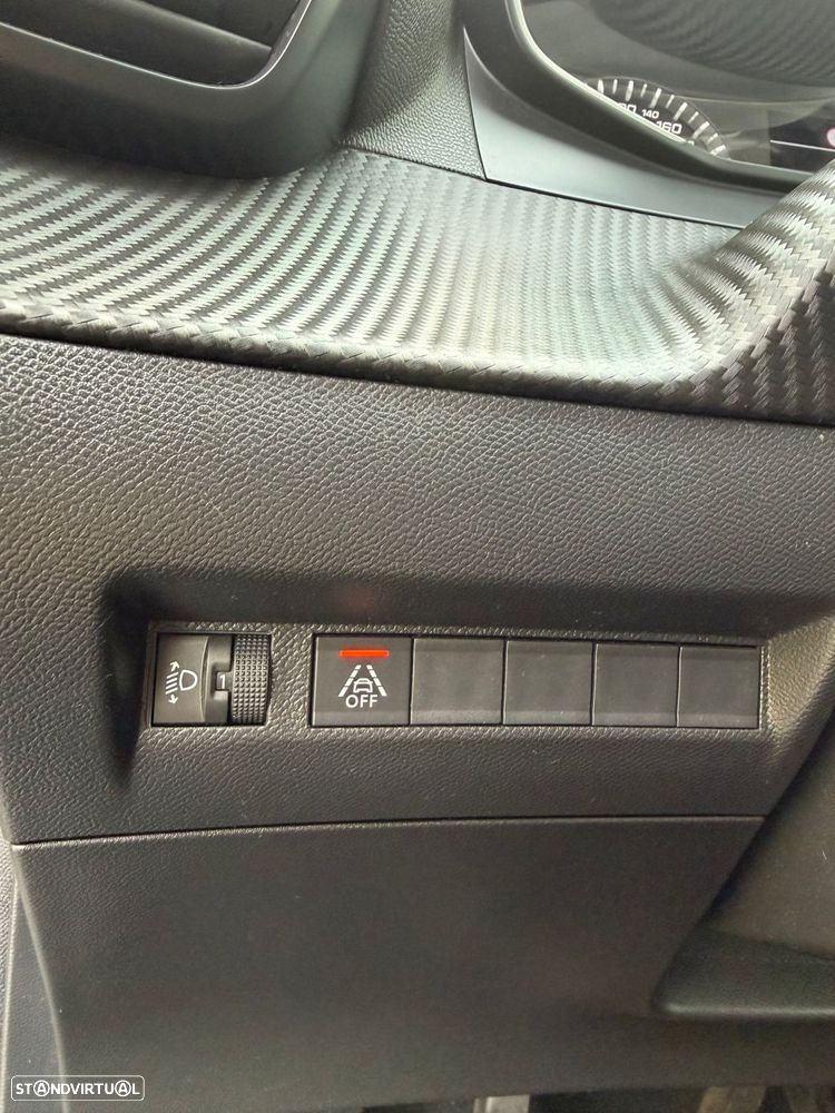 Peugeot 208 1.2 PureTech Active Pack - 22