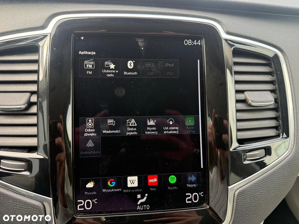 Volvo XC 90 - 21