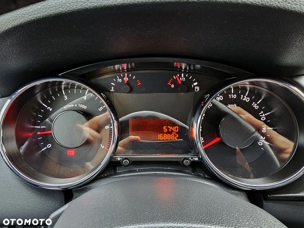 Peugeot 3008 1.6 Active - 33