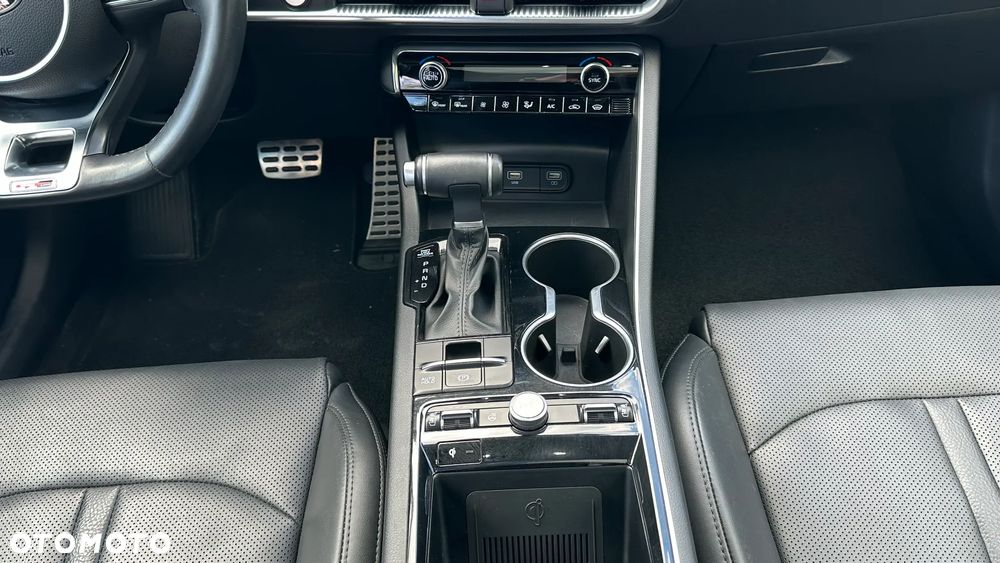 Kia K5 - 35