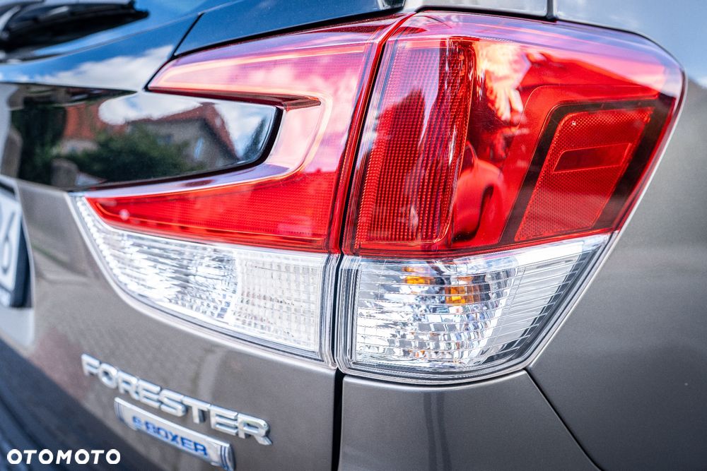 Subaru Forester 2.0i-L Platinum (EyeSight) Lineartronic - 21